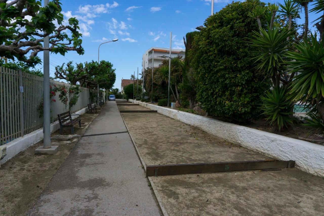 Precioso Apartamento En La Playa Barcelona Apartment Cabrera de Mar Bagian luar foto